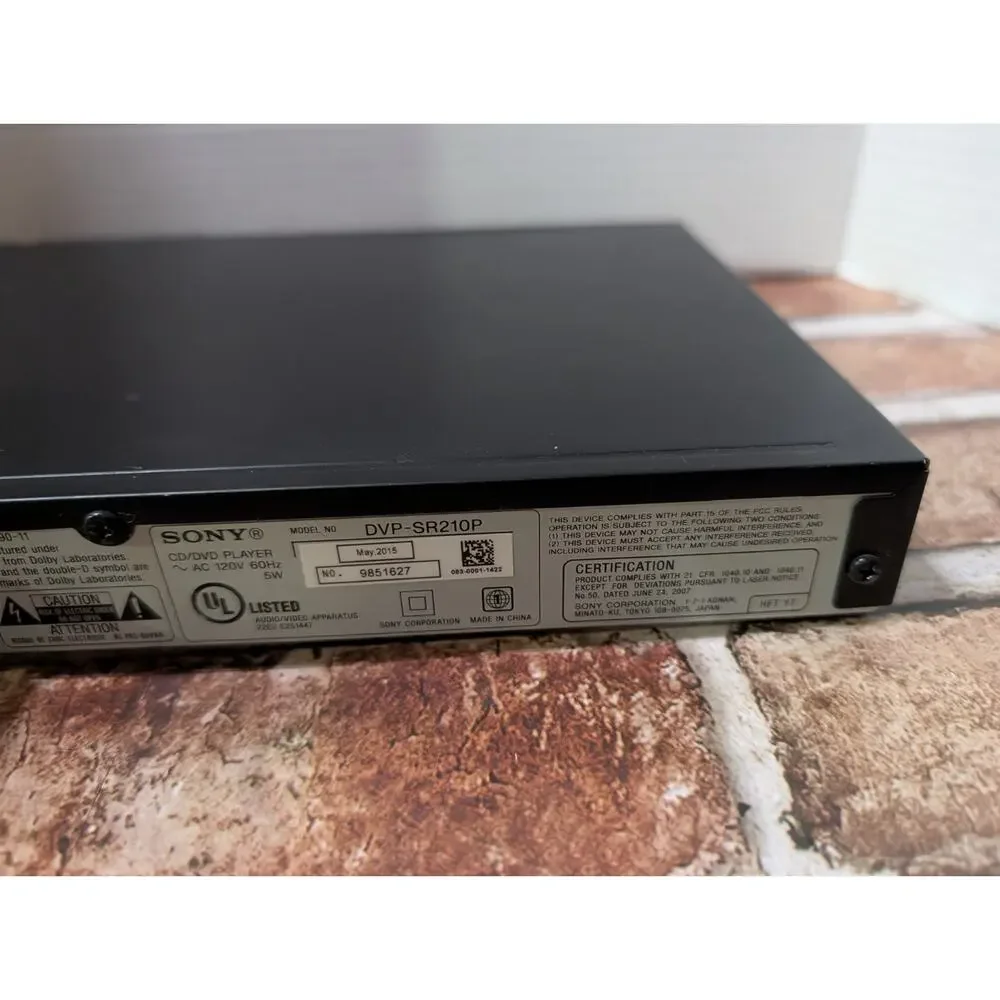 Sony DVP-SR210P DVD CD Player Progressive Scan Compact Black Media Player TESTED